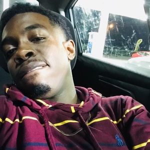 Meet your Posher, Deonte